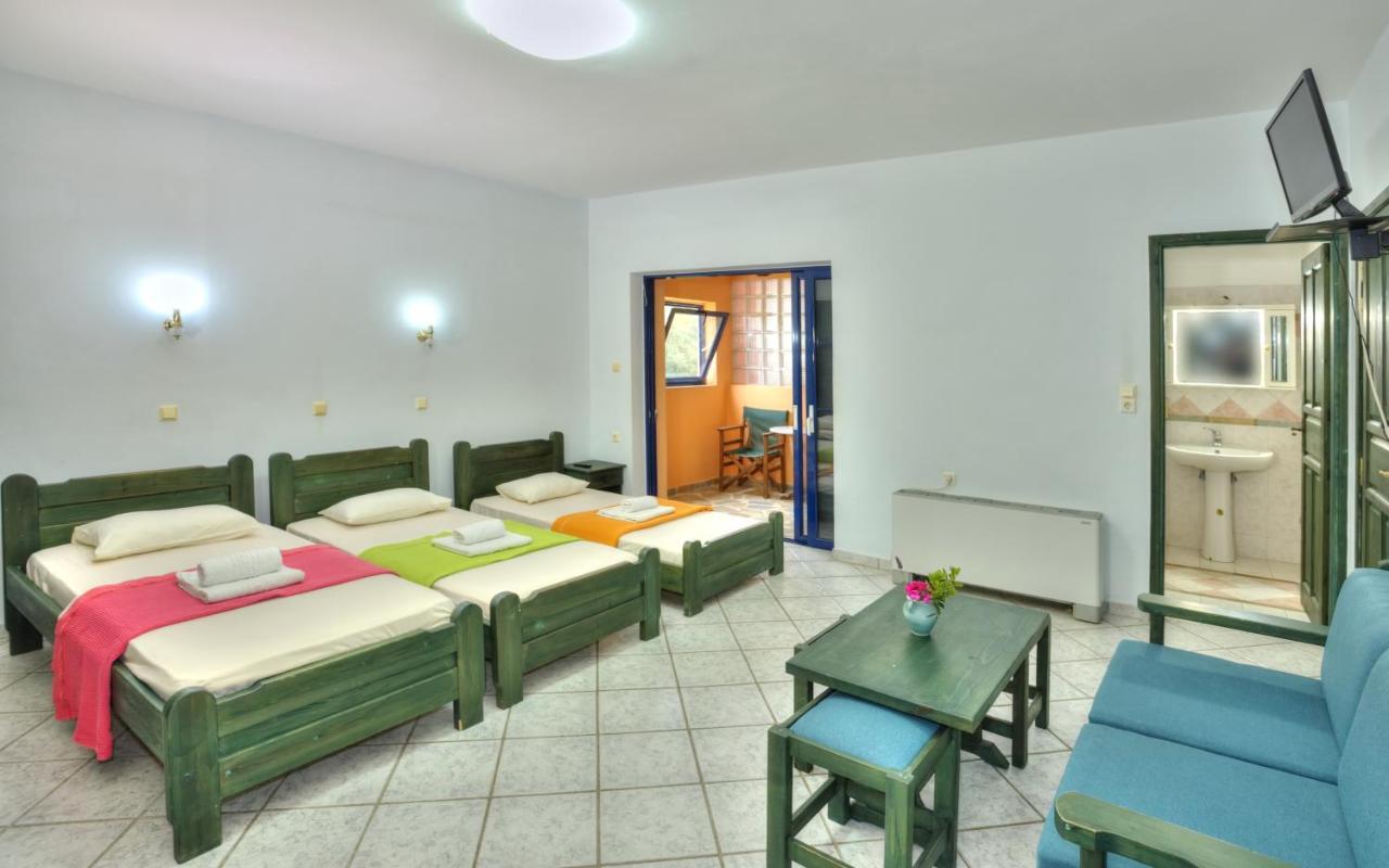 Hotel Zeus Karystos  Exteriér fotografie